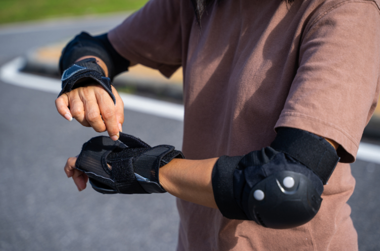 A Comprehensive Guide to Elbow & Knee Pads: Essential for Your Safety