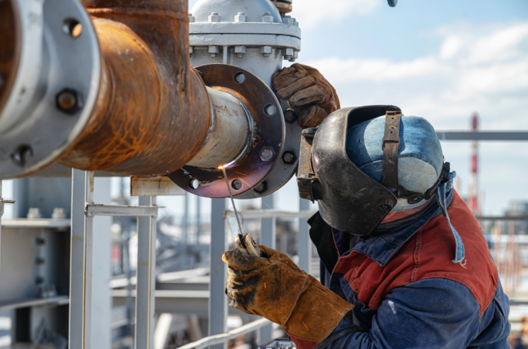 Ultimate Guide to Welding Protective Clothing: Ensuring Safety and Compliance