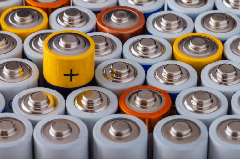 A Comprehensive Guide to Alkaline Batteries: Powering the World Efficiently